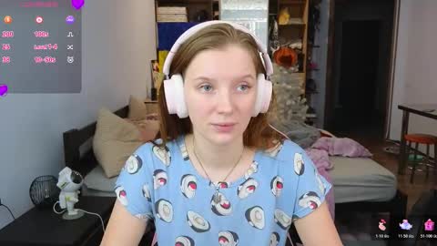 Snapshot of playful_mary chatting on 01/16/26, 11:14 Masha online show from 01/16/26, 11:14