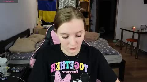 Snapshot of playful_mary chatting on 02/02/26, 03:00 Masha online show from 02/02/26, 03:00