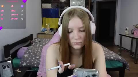 Snapshot of playful_mary chatting on 02/20/26, 04:07 Masha online show from 02/20/26, 04:07