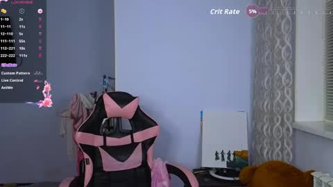 Snapshot of playful_mary chatting on 04/17/26, 08:12 Masha online show from 04/17/26, 08:12