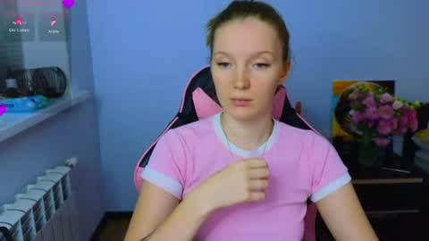 Snapshot of playful_mary chatting on 07/12/26, 09:06 Masha online show from 07/12/26, 09:06