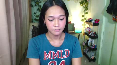 Snapshot of playful_sie chatting on 02/23/25, 09:44 sie online show from 02/23/25, 09:44