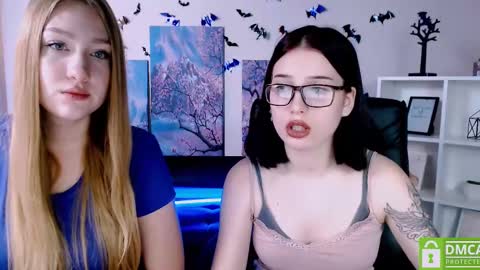 Sophie online show from 12/20/24, 02:05