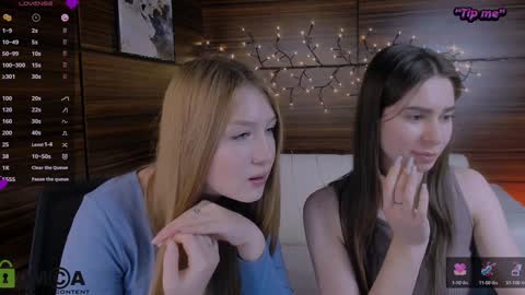 Sophie online show from 01/28/25, 02:43