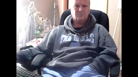 Snapshot of playfulguy4fun chatting on 03/07/25, 06:00 playfulguy4fun online show from 03/07/25, 06:00