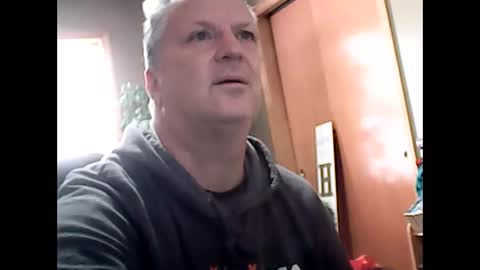 Snapshot of playfulguy4fun chatting on 12/15/25, 06:12 playfulguy4fun online show from 12/15/25, 06:12