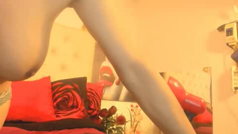 Snapshot of playfullmaniac chatting on 10/07/25, 07:49 jen online show from 10/07/25, 07:49