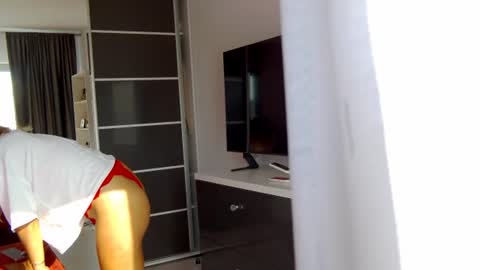 PlayfulNicole online show from 07/23/26, 05:38