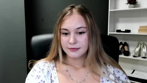 Valeria online show from 07/05/26, 01:29