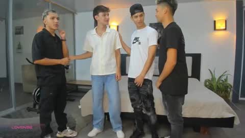   online show from 11/08/25, 11:14