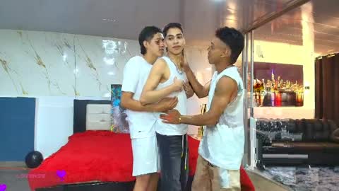   online show from 04/06/26, 11:16