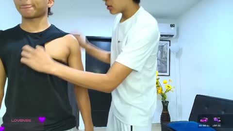   online show from 04/10/26, 11:09