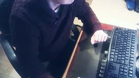 Snapshot of playingch chatting on 02/12/26, 08:20 littlenounours online show from 02/12/26, 08:20