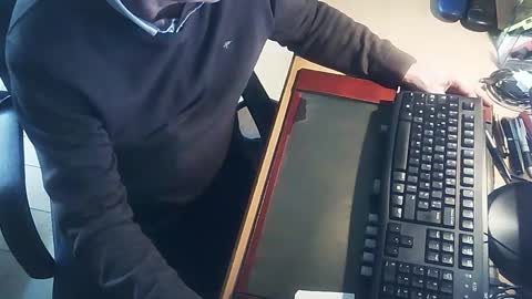 Snapshot of playingch chatting on 02/17/26, 08:22 littlenounours online show from 02/17/26, 08:22