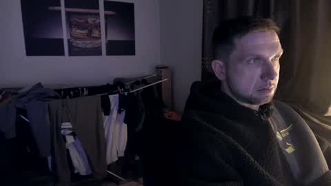 Snapshot of plboy23 chatting on 01/22/25, 06:31 Hello ask me  . Im glad  to see you here in my room. Welcome PVT is open online show from 01/22/25, 06:31