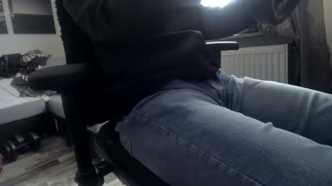 Snapshot of plboy23 chatting on 10/12/25, 10:14 Hello ask me  . Im glad  to see you here in my room. Welcome PVT is open online show from 10/12/25, 10:14