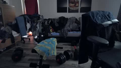 Snapshot of plboy23 chatting on 04/05/26, 08:33 Hello ask me . Im glad to see you here in my room. Welcome PVT is open online show from 04/05/26, 08:33