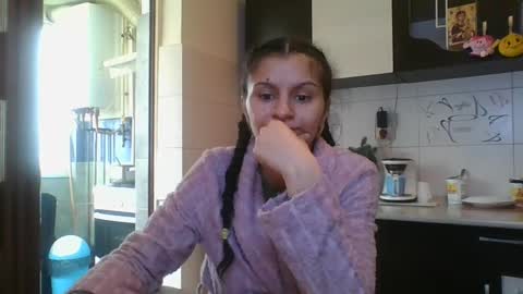 Snapshot of pleas3s_sweet chatting on 02/08/25, 08:31 pleas3s_sweet online show from 02/08/25, 08:31