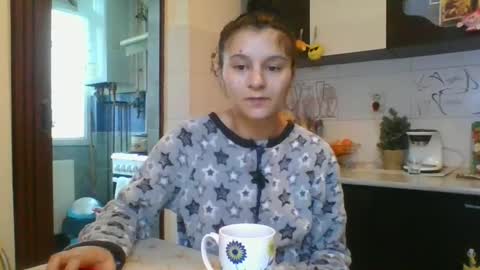 Snapshot of pleas3s_sweet chatting on 03/02/25, 06:05 pleas3s_sweet online show from 03/02/25, 06:05