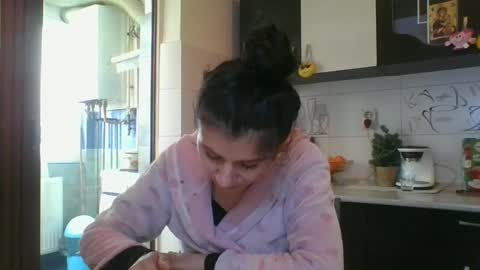 Snapshot of pleas3s_sweet chatting on 03/02/25, 09:10 pleas3s_sweet online show from 03/02/25, 09:10