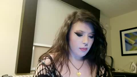 pleasantdinosaurus7537 online show from 05/13/26, 05:38