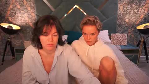 Ira brunette and Vika blonde online show from 11/22/25, 07:07