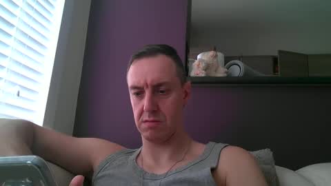 Snapshot of ploki2000 chatting on 02/23/25, 09:55 Kevin online show from 02/23/25, 09:55