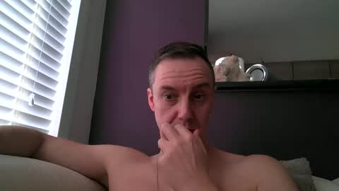 Snapshot of ploki2000 chatting on 02/23/25, 12:59 Kevin online show from 02/23/25, 12:59