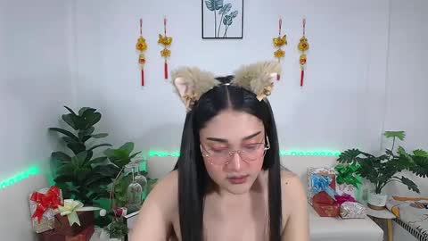 Ploysai online show from 02/07/25, 07:40