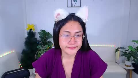Ploysai online show from 05/11/26, 04:04