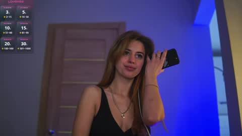 Snapshot of plump_bums chatting on 09/15/25, 06:02 Ari online show from 09/15/25, 06:02