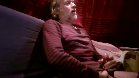 Fratzz online show from 02/14/25, 10:25