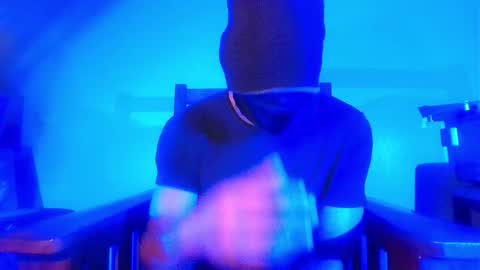 Snapshot of plush73 chatting on 02/13/26, 04:19 StraightPlush online show from 02/13/26, 04:19