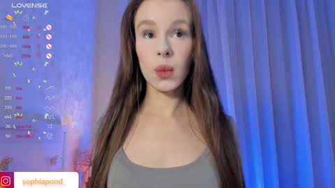 Snapshot of plusvibe chatting on 02/13/25, 03:46 Sophie online show from 02/13/25, 03:46