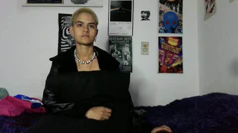    online show from 03/15/26, 02:06