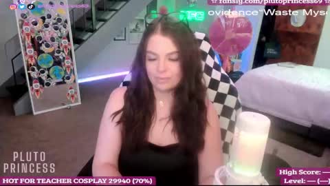 Pluto Princess online show from 09/29/25, 01:00