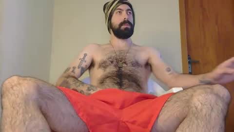 Snapshot of po3t3r0 chatting on 01/15/25, 11:53 juan online show from 01/15/25, 11:53