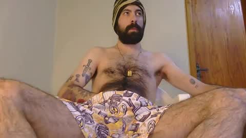 Snapshot of po3t3r0 chatting on 01/26/25, 03:27 juan online show from 01/26/25, 03:27