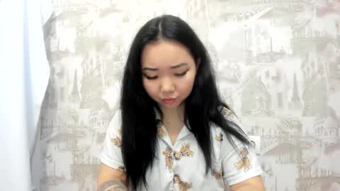 Erica online show from 01/21/25, 03:15