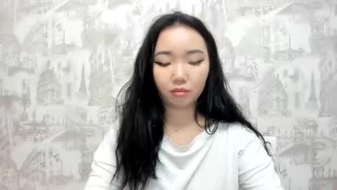 Erica online show from 02/08/25, 11:55