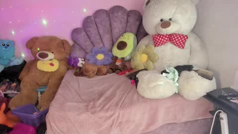 Nicole online show from 02/08/26, 06:17