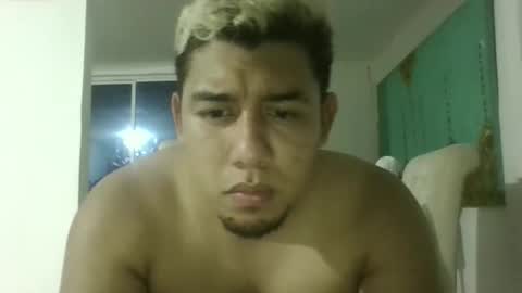 Snapshot of pocahot2512 chatting on 02/01/26, 05:50 pocahot2512 online show from 02/01/26, 05:50