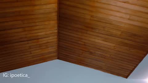 Snapshot of poeeticaa_ chatting on 01/05/25, 01:04 IG ipoetica online show from 01/05/25, 01:04