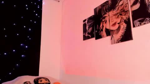 Snapshot of poison_willow chatting on 02/06/25, 09:49 Willow                      Hours 12pm to 630pm Colombian time FRIDAY AND SUNDAY FREE DAYS online show from 02/06/25, 09:49