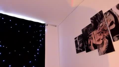 Snapshot of poison_willow chatting on 02/23/25, 07:38 Willow                      Hours 12pm to 630pm Colombian time FRIDAY AND SUNDAY FREE DAYS online show from 02/23/25, 07:38