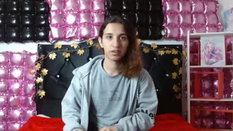 Snapshot of poisondost_hot chatting on 02/23/25, 03:51 Aleja online show from 02/23/25, 03:51