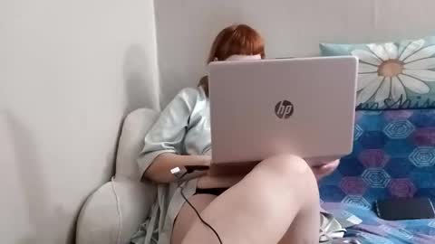 Snapshot of poisonivyvixen chatting on 12/13/24, 10:23 Poison Ivy online show from 12/13/24, 10:23