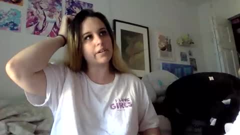 sweet angel baby  online show from 04/11/26, 12:53