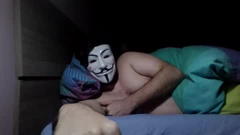 Snapshot of polandlover1 chatting on 12/14/25, 08:24 polandlover1 online show from 12/14/25, 08:24