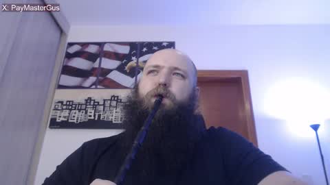 Snapshot of polar_bear91 chatting on 10/29/25, 03:31 Bear online show from 10/29/25, 03:31